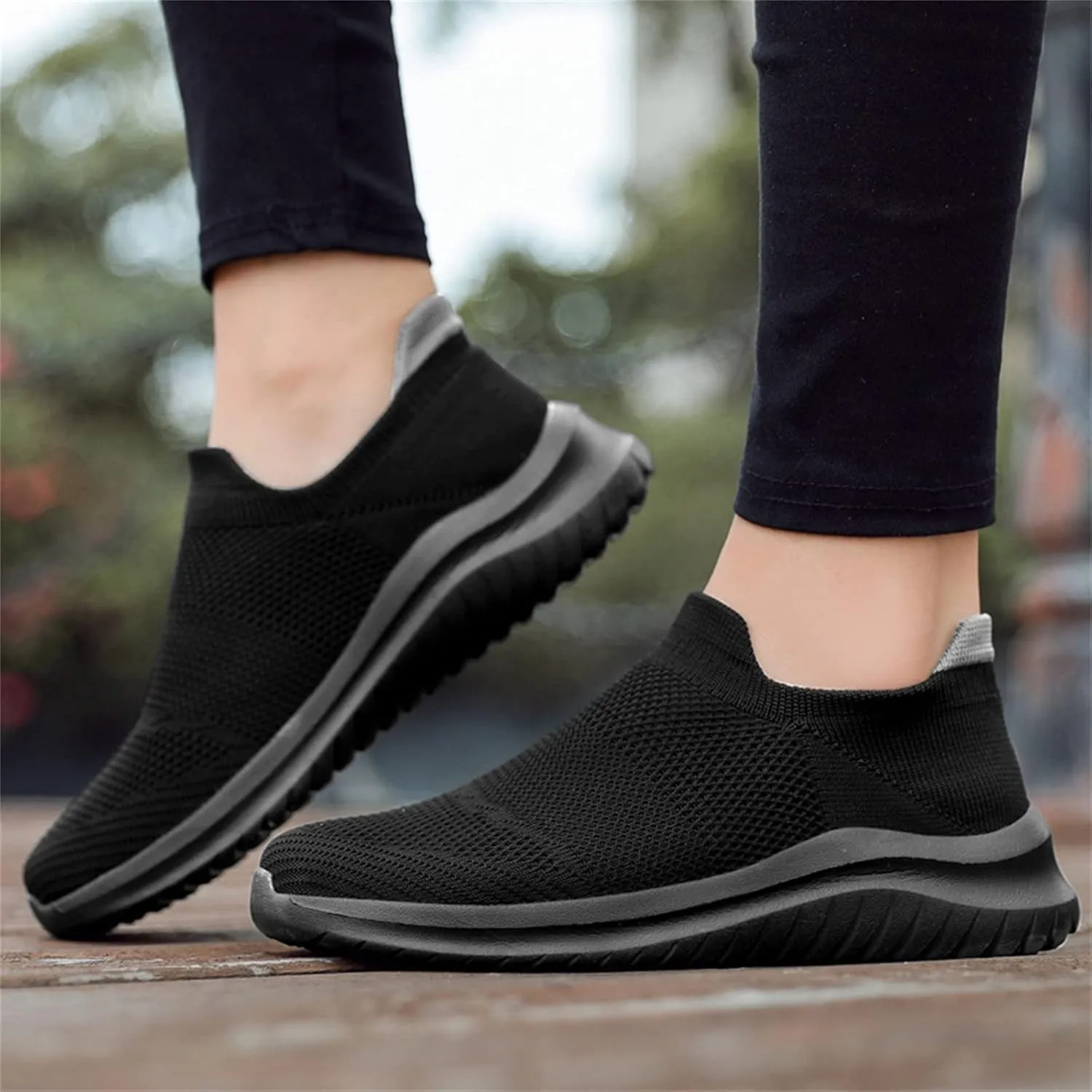 Casual Breathable Shoes for Men Versatile Slip On Sock Shoes Fashion Lightweight Labor Work Shoe Cushion Sneakers