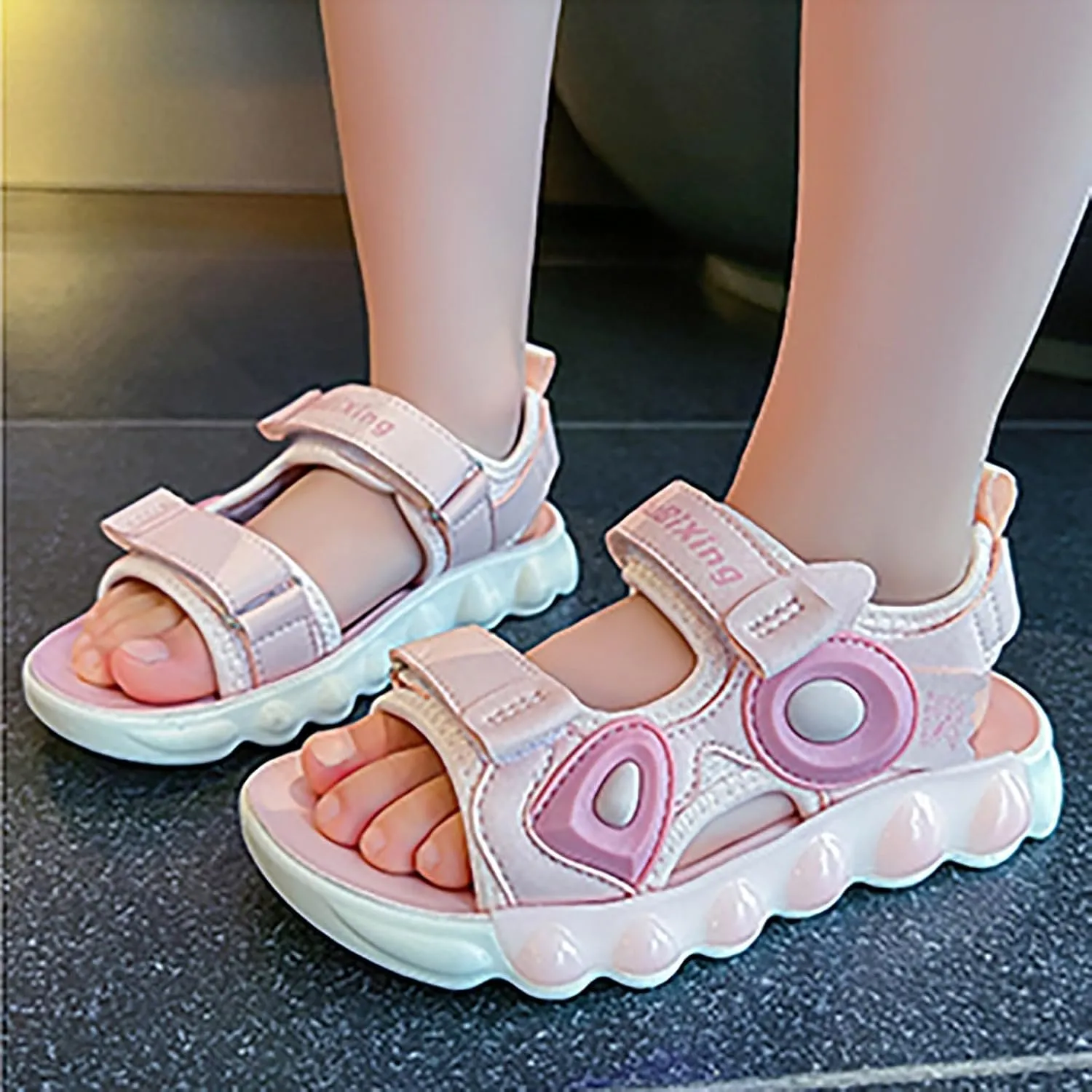 Comfortable Boys Kids Sandals Outdoor Shoes Girls Sandals Comfortable Soft Sole Open Toe Fashionable Thick Sole Beach Outdoor