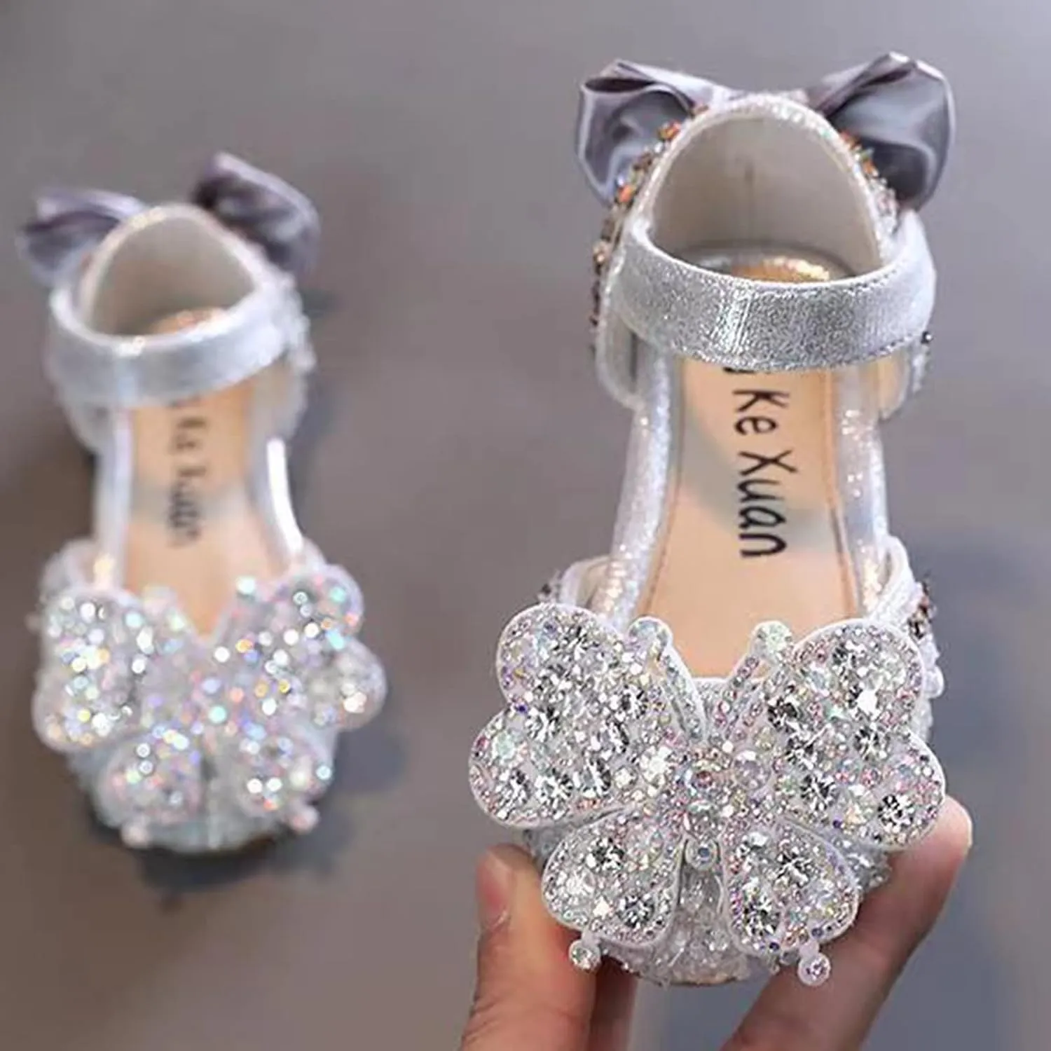 Fashion Spring And Summer Girls Shoes Dress Performance Dance Shoes Rhinestone Sequins Cartoon Butterfly Baby