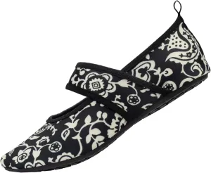 The Healthy All-Around Barefoot Shoes from Versatile Minimal Shoes with a Modern Everyday Look (White Flowers 5-6)