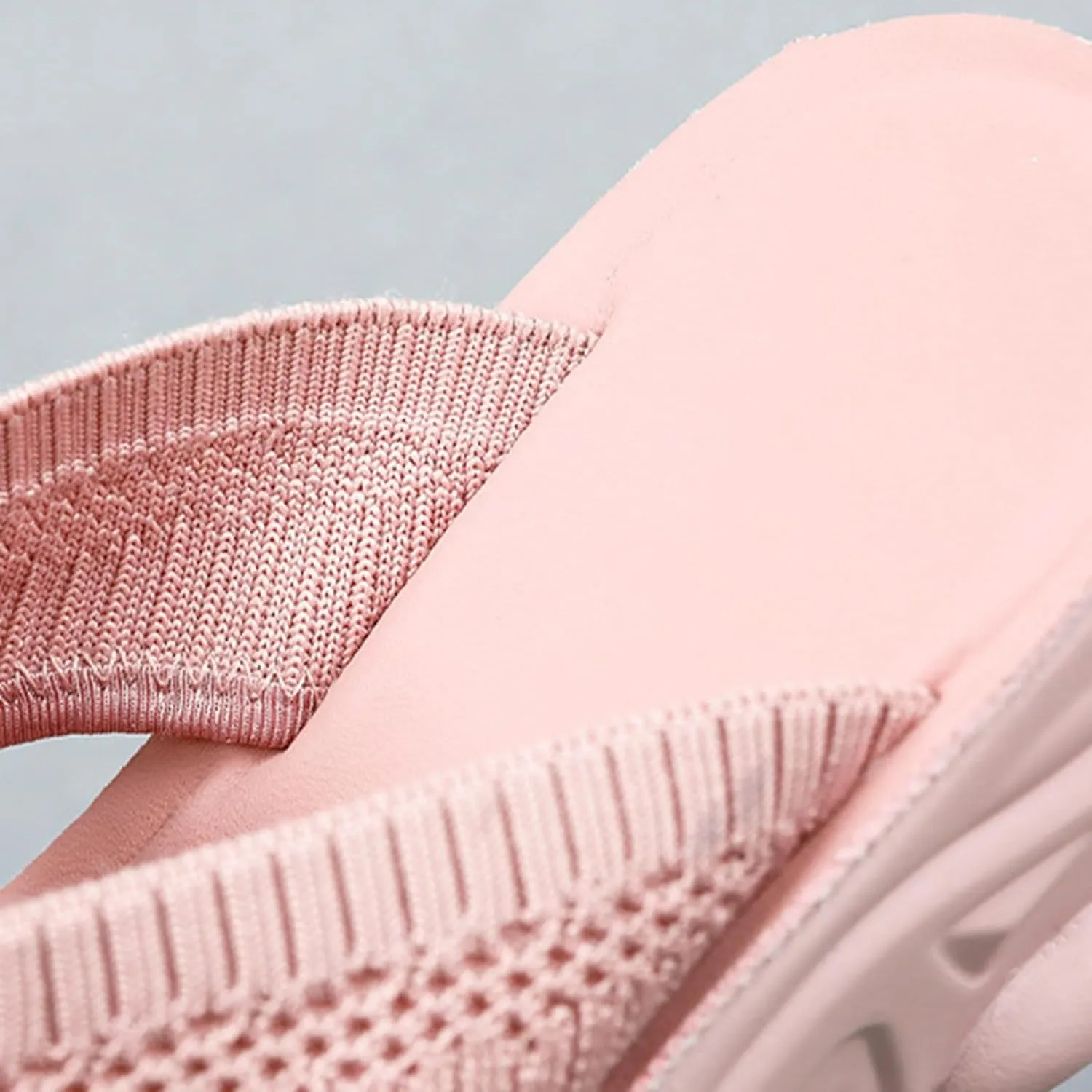 Women's Stylish Comfortable Slippers Perfect for Casual Outings and Relaxation with Breathable Design and Platform Wedge Heel